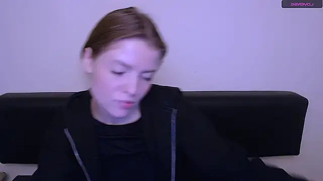 MissOliviaa  online show from December 2024 11:06:01 AM