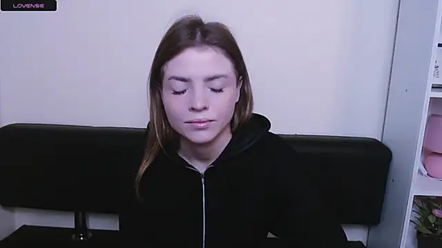 MissOliviaa  online show from January 2025 07:24:01 AM