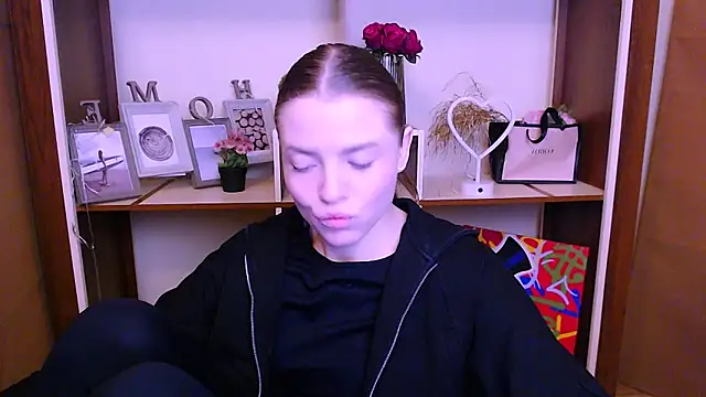 MissOliviaa  online show from January 2025 07:53:01 AM