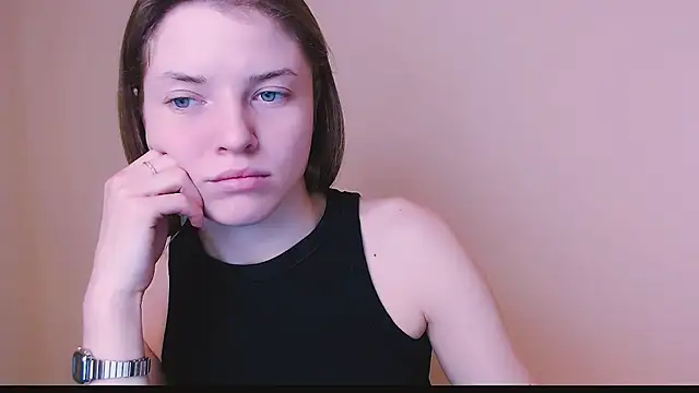 MissOliviaa  online show from February 2025 12:28:01 PM