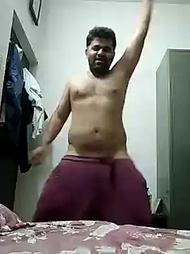 Happyman300 online show from November 2025 10:09:02 PM