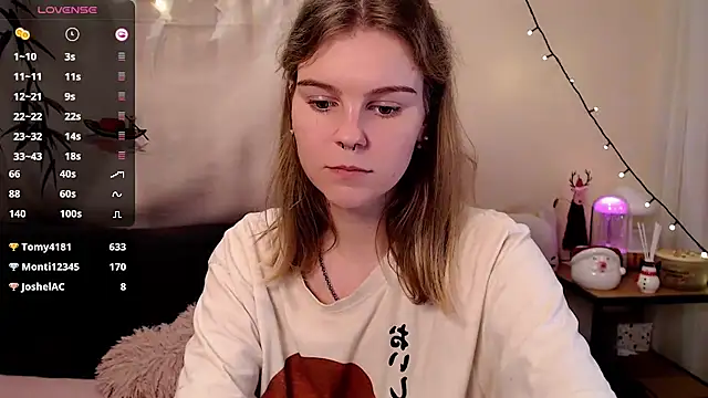 Moona xx online show from December 2024 01:08:01 AM