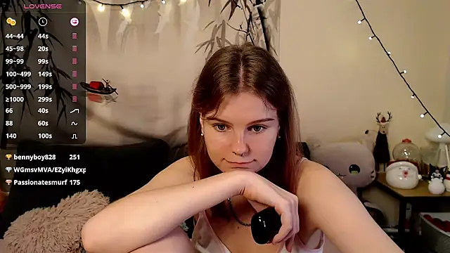 Moona xx online show from January 2025 02:35:02 AM