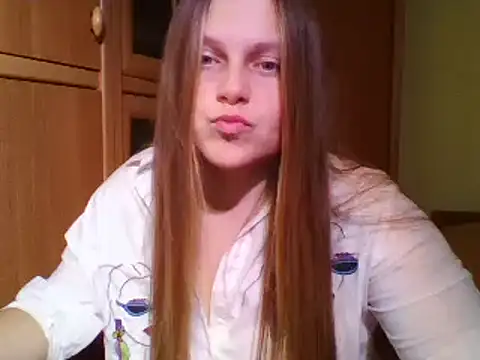 Evasapples online show from January 2025 02:08:02 PM