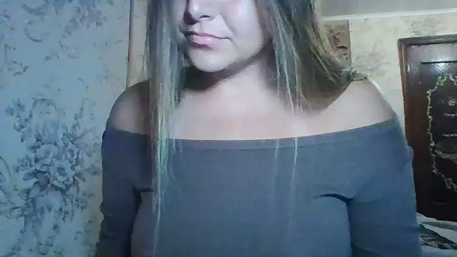 Evasapples online show from July 2026 08:46:02 PM