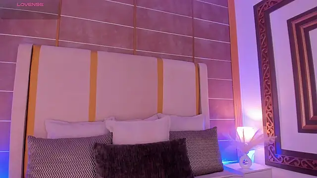 Snapshot of AbigailCarter chatting on February 2026 03:06:01 AM AbigailCarter online show from February 2026 03:06:01 AM