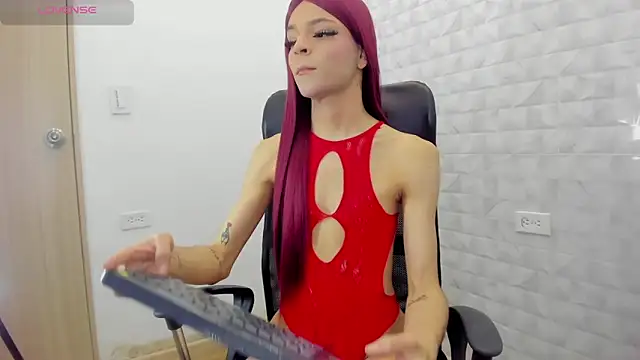 Realbadbxtch online show from March 2025 08:25:01 PM