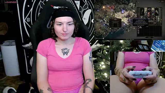 BrandiWRLD 999 online show from January 2025 11:12:01 PM