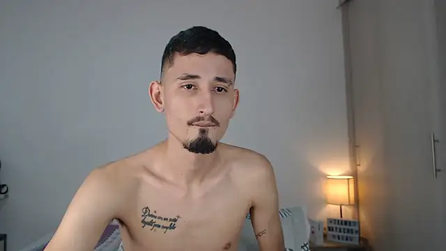 enzo 0814 online show from January 2025 03:26:02 AM