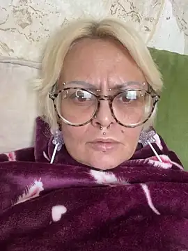 Gardener of Illusions online show from February 2025 05:52:02 AM