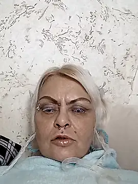 Gardener of Illusions online show from November 2025 08:01:02 AM