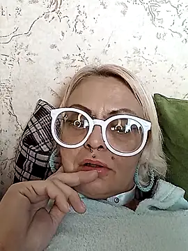 Gardener of Illusions online show from December 2025 01:28:02 PM