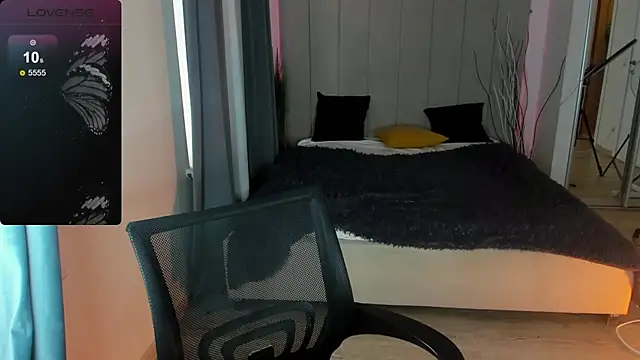 baby  kim online show from February 2025 09:13:02 AM