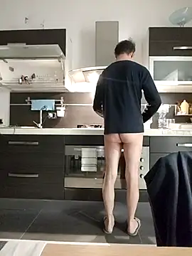 Snapshot of Coolandgang chatting on December 2024 06:35:01 AM Coolandgang online show from December 2024 06:35:01 AM