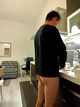 Snapshot of Coolandgang chatting on January 2025 05:46:02 AM Coolandgang online show from January 2025 05:46:02 AM