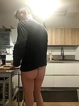 Snapshot of Coolandgang chatting on January 2025 05:32:02 AM Coolandgang online show from January 2025 05:32:02 AM