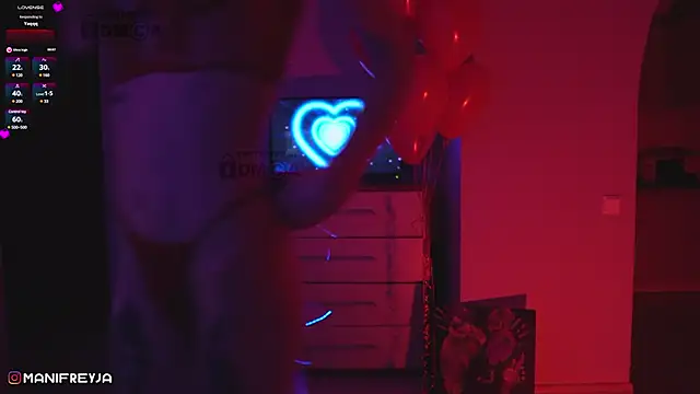 ManiFreyja online show from February 2025 10:58:01 PM