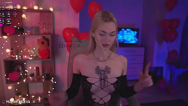 ManiFreyja online show from February 2025 08:28:02 PM