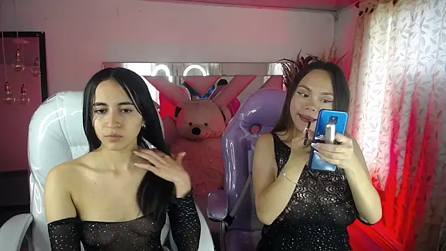 Mia Fischer online show from October 2025 07:25:02 PM