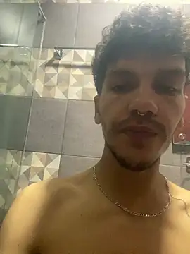 Snapshot of Benjamin_show chatting on January 2026 01:36:01 PM Benjamin show online show from January 2026 01:36:01 PM