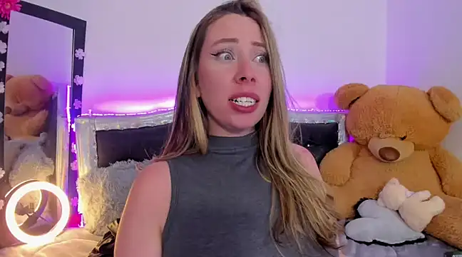 JanneKim online show from January 2025 04:27:01 AM