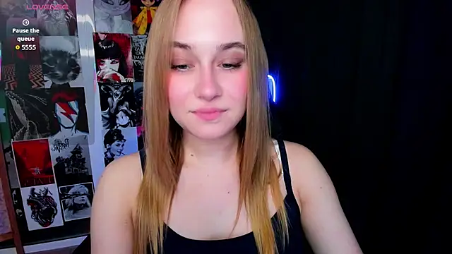 LianaBright online show from March 2026 02:07:02 AM