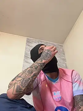 Snapshot of chavito2223 chatting on February 2026 02:13:02 PM chavito2223 online show from February 2026 02:13:02 PM