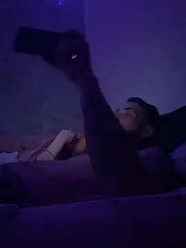 Snapshot of chavito2223 chatting on March 2026 04:29:01 AM chavito2223 online show from March 2026 04:29:01 AM