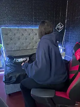 Paloma  LS online show from October 2025 09:10:02 PM