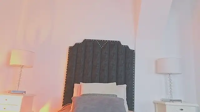 samanta william online show from September 2025 02:59:02 AM