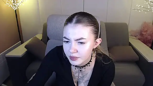 Ritaneer online show from March 2025 12:06:02 PM