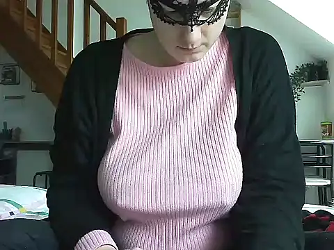 Lauzo21 online show from March 2025 12:07:02 PM