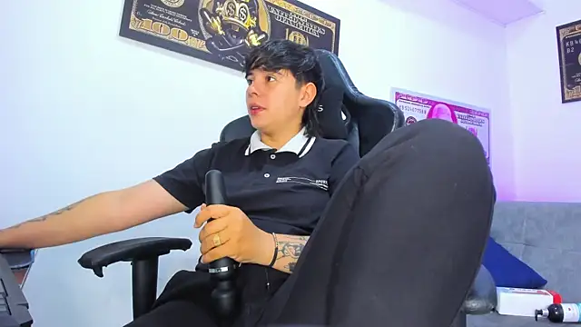 AbbySmiitth  online show from March 2025 12:36:02 PM