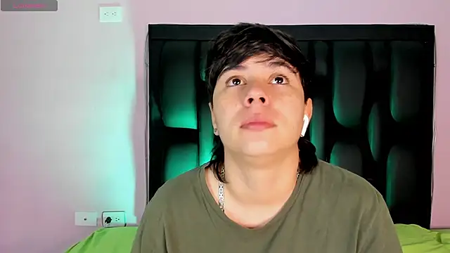 AbbySmiitth  online show from March 2025 01:08:01 PM