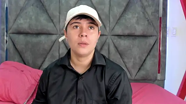 AbbySmiitth  online show from March 2026 10:48:01 PM