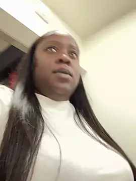 Insultedbalceni online show from February 2026 03:15:02 AM