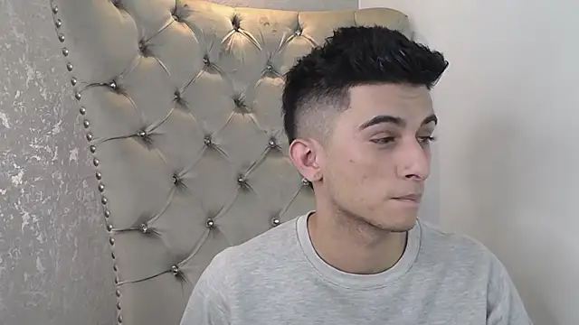 MrWilliseo online show from January 2025 06:14:02 PM