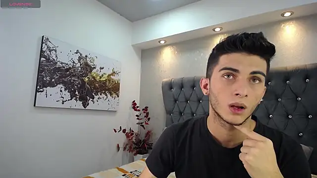 MrWilliseo online show from February 2025 08:03:01 PM