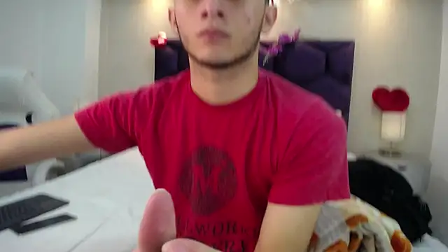 MrWilliseo online show from February 2025 07:35:01 PM