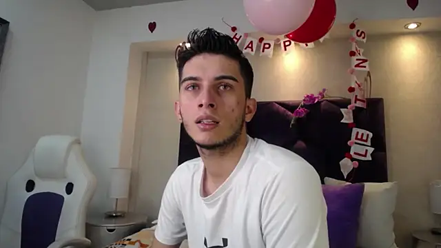 MrWilliseo online show from February 2025 08:58:01 PM