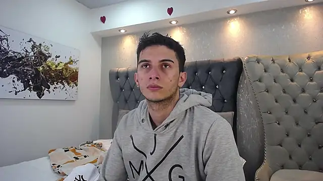 MrWilliseo online show from March 2025 07:49:02 PM