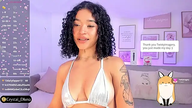 Crystal Dluna online show from January 2025 03:32:02 PM