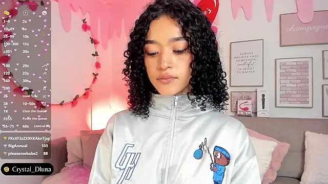 Crystal Dluna online show from February 2025 03:27:01 PM