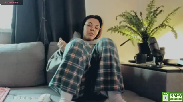 whoa-hoa-hoa-hoa-hoa online show from February 2025 02:25:01 PM