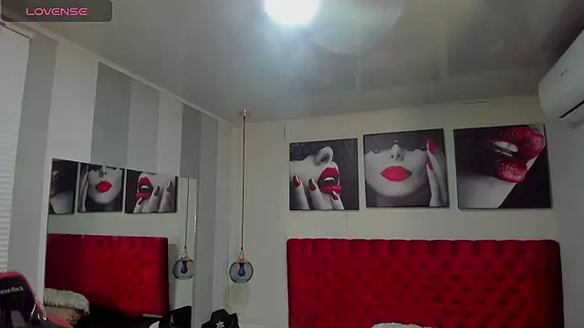 KENDER21  online show from February 2025 12:22:02 PM