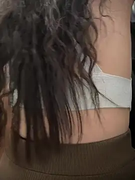 meow girl online show from February 2025 10:05:01 AM