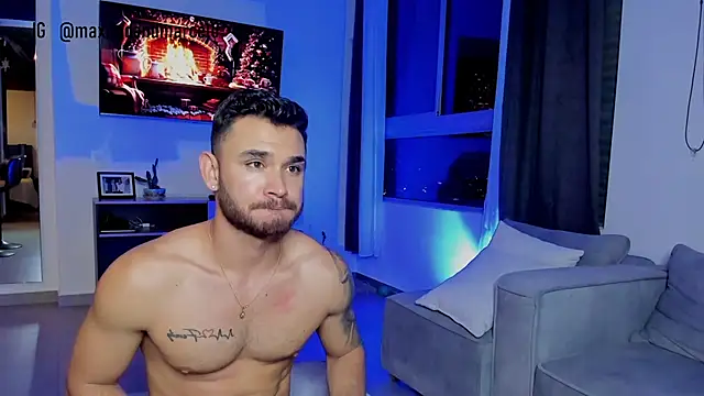 Maximo Marcelo online show from December 2024 11:57:01 PM