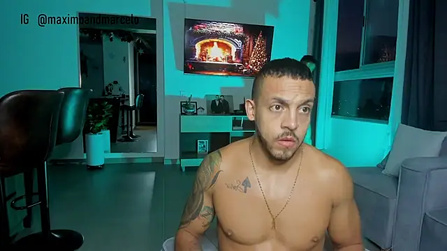 Maximo Marcelo online show from December 2024 11:10:02 PM