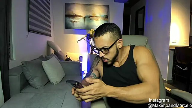 Maximo Marcelo online show from March 2025 11:20:02 PM