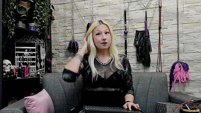 CruelMistress online show from October 2025 09:13:02 PM